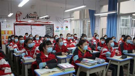 are schools reopening in china